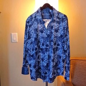 NWT Robert Graham long sleeved button-up shirt